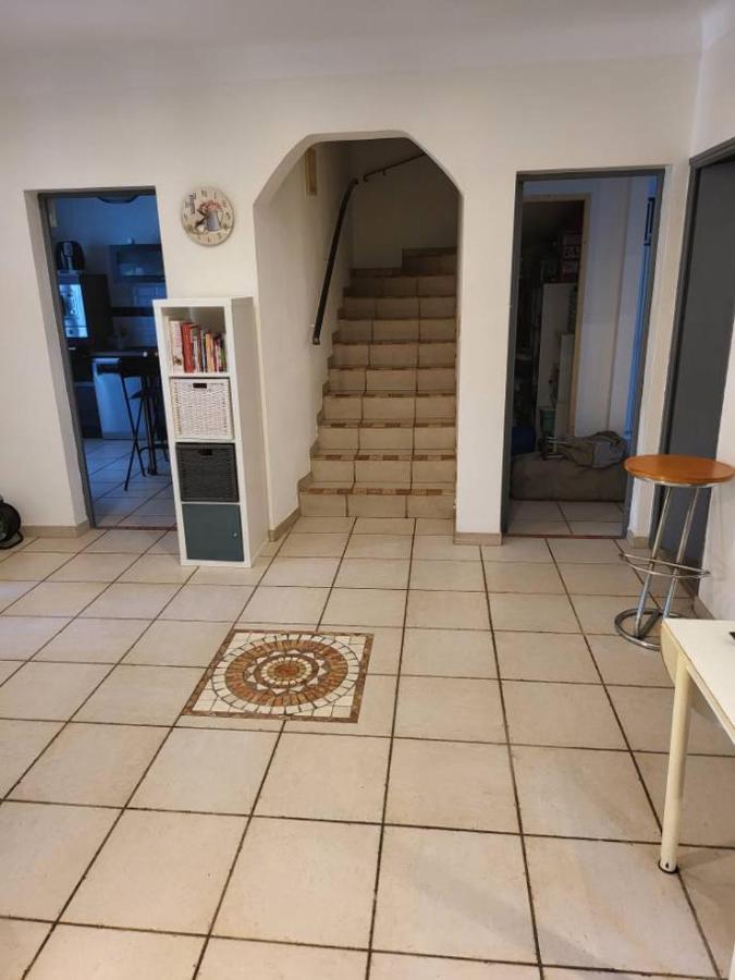 Grande Maison Avec 5 Chambres Et Jardin Avignon Bagian luar foto